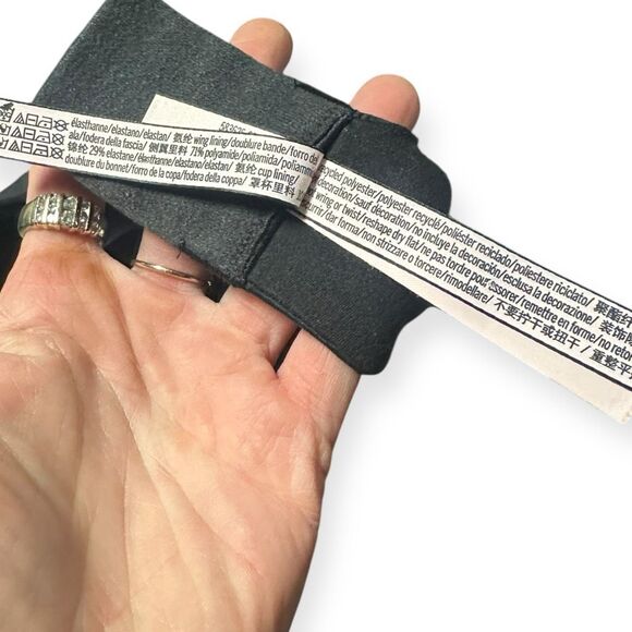 VICTORIA’S SECRET Women’s Body by Victoria Black Perfect Shape Bra Size 38DD - Picture 5 of 5